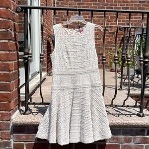 Vince Camuto Women’s Ivory Dress, size M
